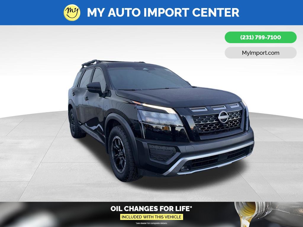 Used 2025 Nissan Pathfinder Rock Creek AWD/4WD 360° Tour