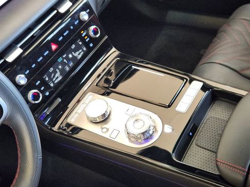 Used 2025 Genesis G80 3.5T Sport image 17