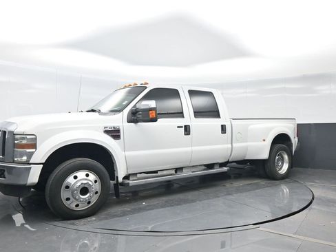 Used 2009 Ford F450 Lariat image 2