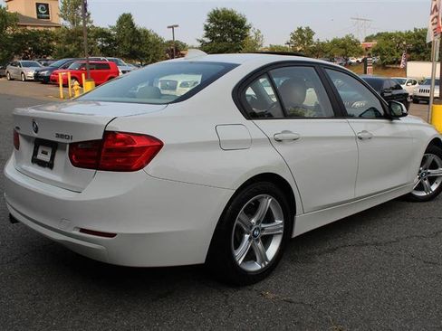 Used 2014 BMW 320i xDrive Sedan AWD/4WD image 5