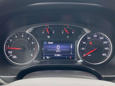 Used 2023 GMC Acadia SLE image 24