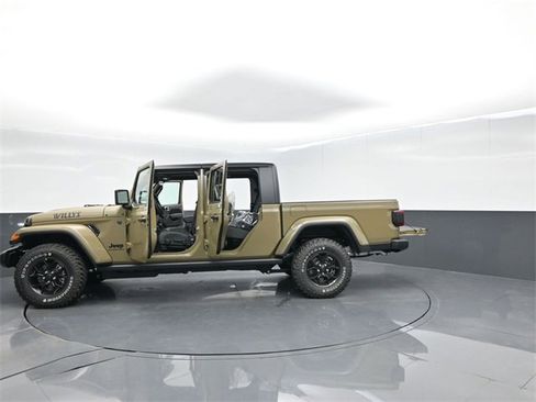 New 2026 Jeep Gladiator Willys image 60