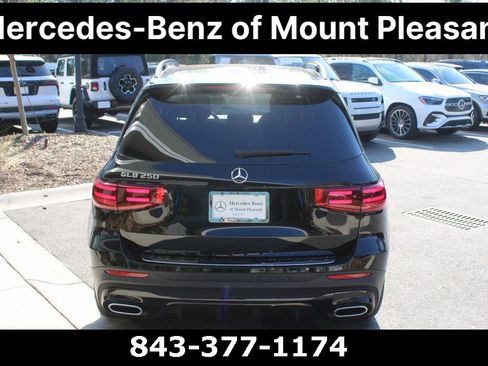 Certified 2025 Mercedes-Benz GLB 250 image 6