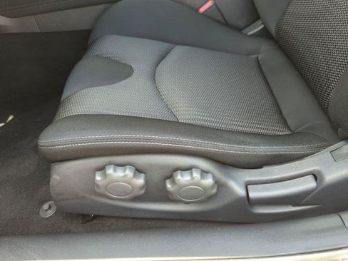 Certified 2025 Nissan Z Sport w/ Floor Mat Package RWD image 27