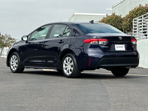 Used 2026 Toyota Corolla LE FWD image 3