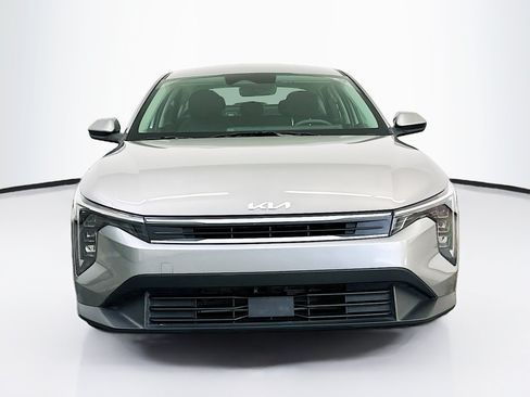 Used 2025 Kia K4 FWD image 2