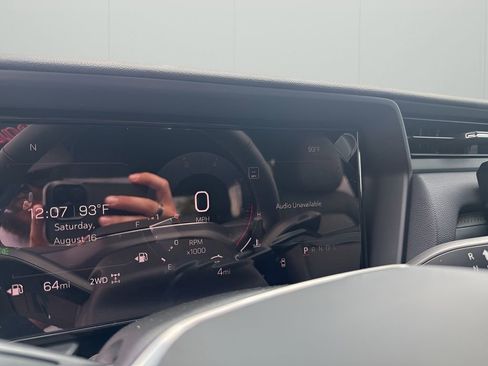 New 2026 GMC Terrain AT4 w/ Convenience Package III image 32