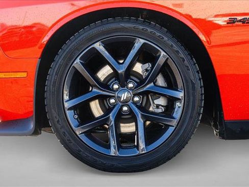 Used 2023 Dodge Challenger R/T w/ Blacktop Package image 9