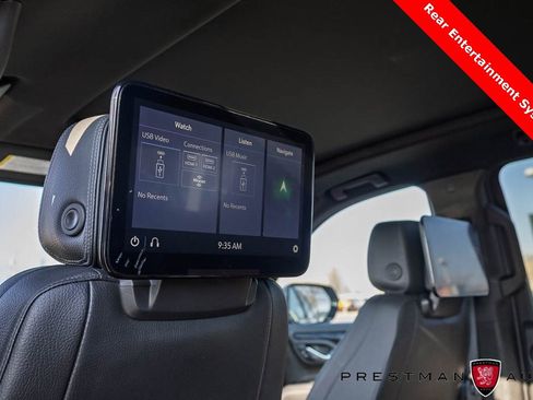 Used 2021 GMC Yukon XL Denali w/ Denali Premium Package image 4