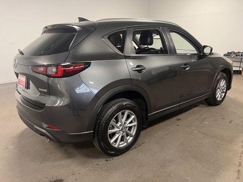 Used 2022 MAZDA CX-5 AWD 2.5 S w/ Preferred Package image 4