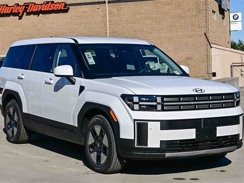 New 2026 Hyundai Santa Fe SE image 3