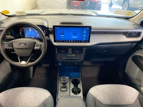 New 2026 Ford Maverick XLT w/ XLT Luxury Package AWD/4WD image 10