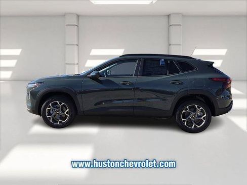 New 2026 Chevrolet Trax LT image 4