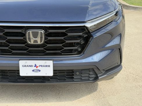 Used 2025 Honda CR-V EX-L image 10