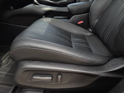 Used 2024 Honda HR-V EX-L image 15