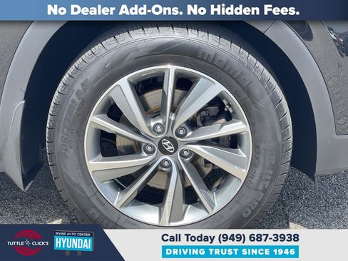 Used 2019 Hyundai Santa Fe Limited FWD image 10
