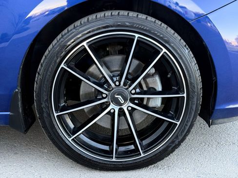 Used 2018 Hyundai Elantra GT Sport image 15