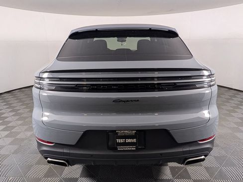 New 2026 Porsche Cayenne Coupe AWD/4WD image 5