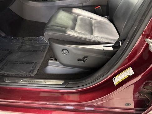 Used 2020 Dodge Durango GT image 40