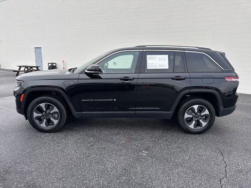Used 2022 Jeep Grand Cherokee Limited 4xe image 4