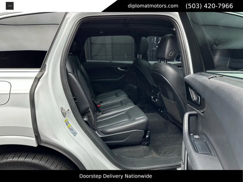 Used 2018 Audi Q7 3.0T Prestige w/ Prestige Package image 22