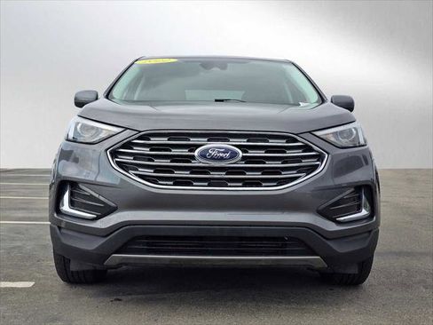 Used 2022 Ford Edge SEL image 2