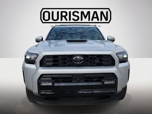 Used 2025 Toyota 4Runner TRD Sport Premium w/ Tow Technology Package AWD/4WD image 2