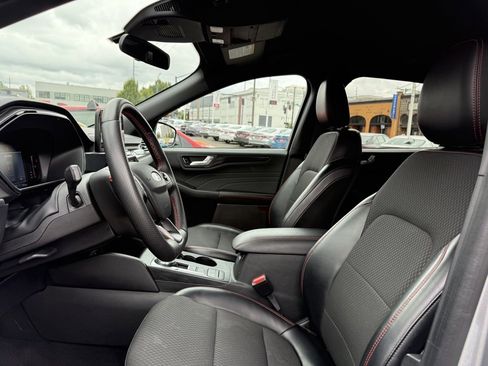 Used 2024 Ford Escape ST-Line image 24