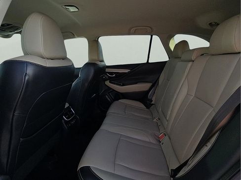 Used 2021 Subaru Outback Limited image 10
