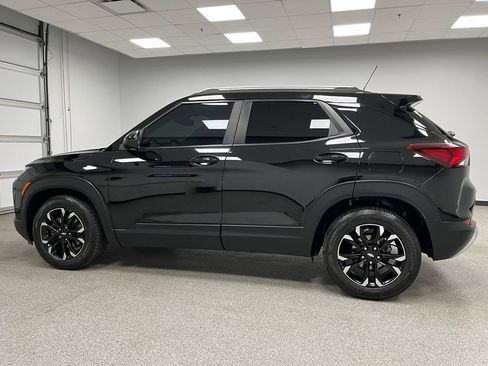 Used 2021 Chevrolet TrailBlazer LT w/ Convenience Package FWD image 7