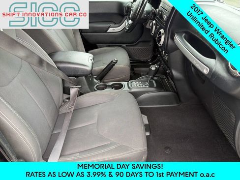 Used 2017 Jeep Wrangler Unlimited Rubicon w/ Connectivity Group AWD/4WD image 18