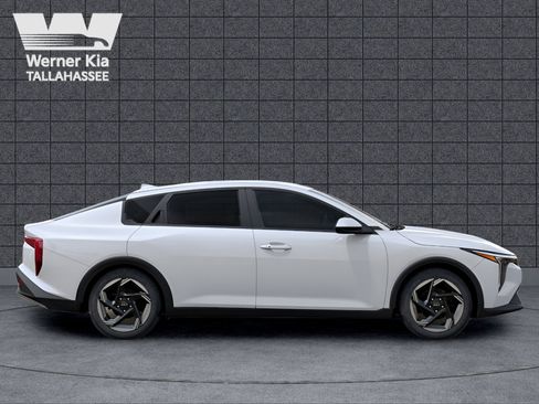 New 2025 Kia K4 EX image 7