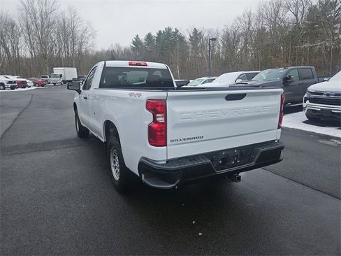 Used 2021 Chevrolet Silverado 1500 W/T w/ WT Value Package image 3
