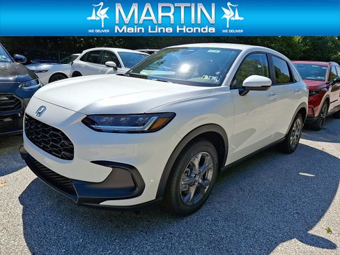 New 2026 Honda HR-V LX image 1