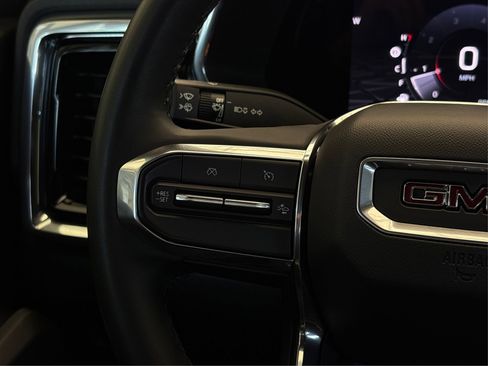 Used 2023 GMC Canyon Elevation w/ Convenience Package image 28