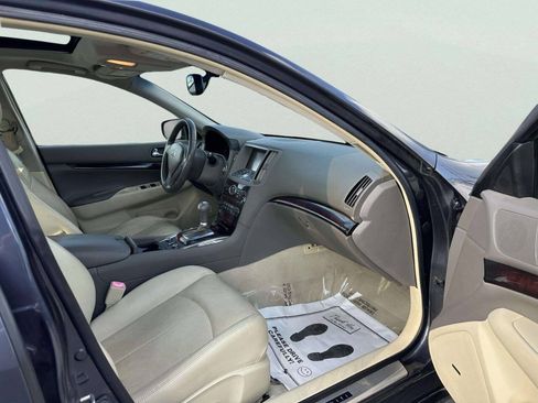 Used 2011 INFINITI G37 x Sedan w/ Premium Pkg AWD/4WD image 19