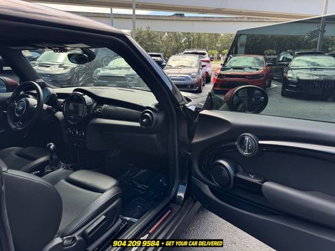 Used 2015 MINI Cooper 2-Door Hardtop FWD image 28