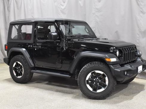 Used 2023 Jeep Wrangler Sport image 3