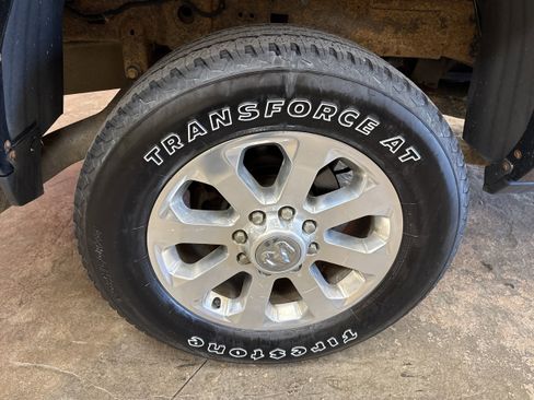 Used 2020 RAM 2500 Laramie image 13