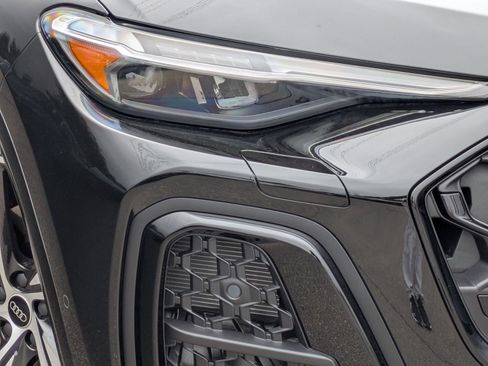 New 2026 Audi SQ5 Premium Plus AWD/4WD image 14
