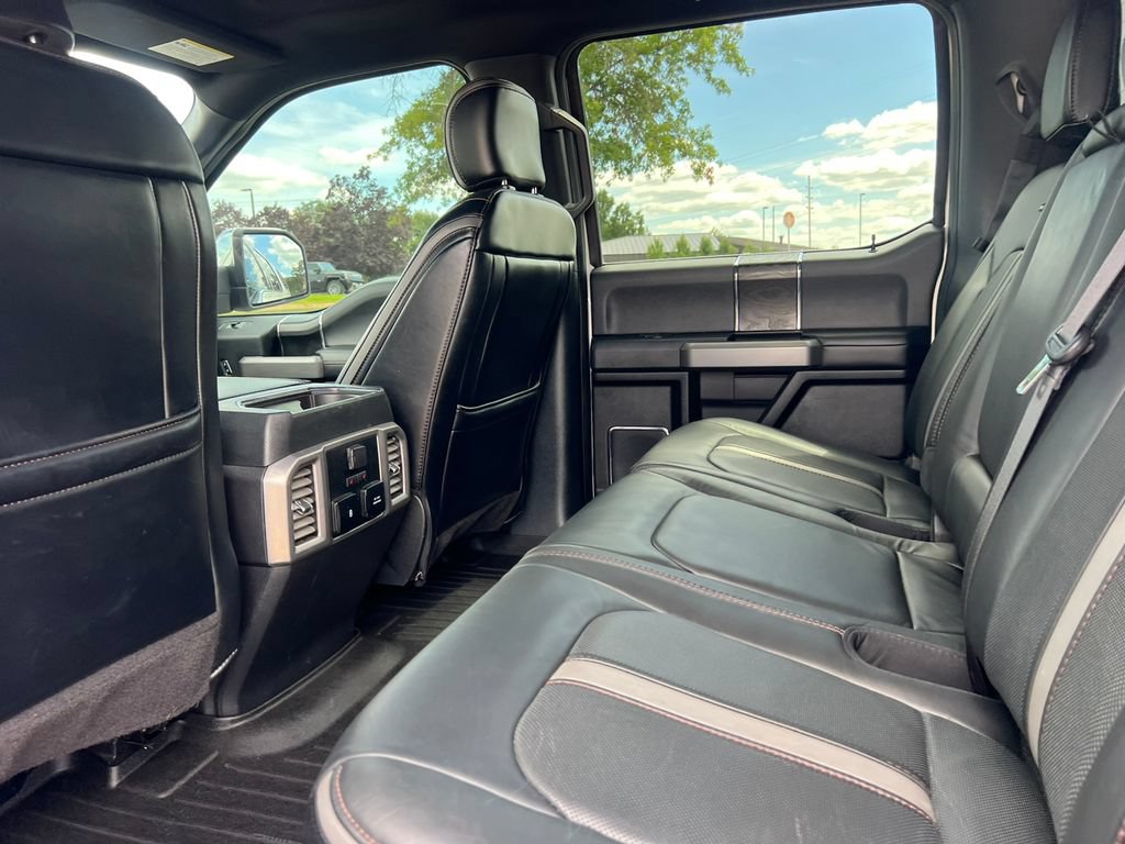 Used 2019 Ford F150 Platinum w/ Equipment Group 701A Luxury AWD/4WD image 39