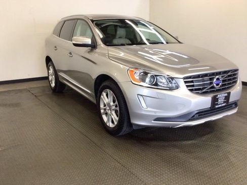 Used 2015 Volvo XC60 T5 Platinum AWD/4WD image 1