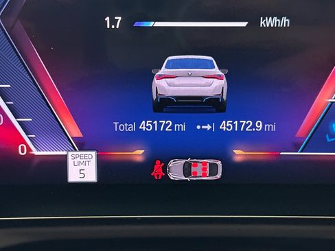 Used 2023 BMW i4 eDrive40 w/ Premium Package RWD image 35