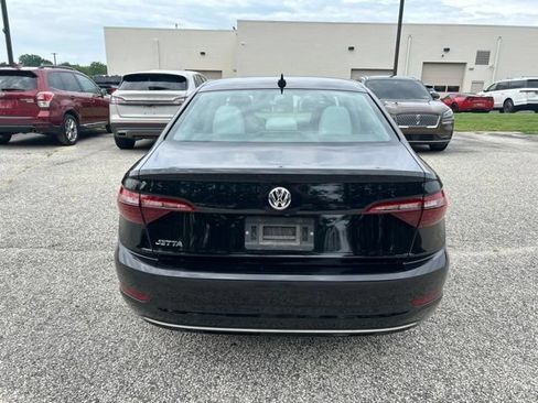 Used 2020 Volkswagen Jetta S FWD image 3