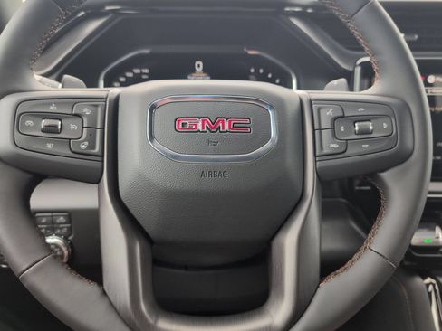 New 2026 GMC Sierra 1500 AT4 w/ AT4 Preferred Package AWD/4WD image 13