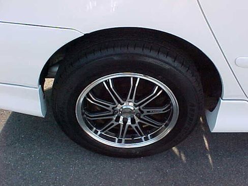 Used 2007 Toyota Corolla S image 4