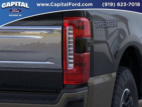 New 2026 Ford F250 King Ranch w/ Tremor Off-Road Package AWD/4WD image 21