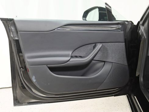 Used 2022 Tesla Model S Plaid image 36