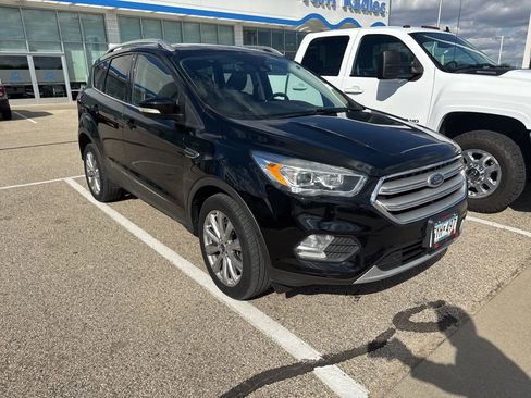 Used 2018 Ford Escape Titanium w/ Ford Safe & Smart Package AWD/4WD image 2