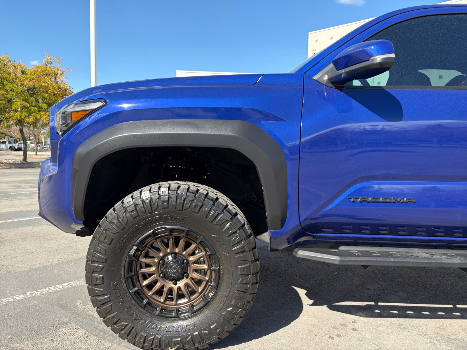 Used 2024 Toyota Tacoma TRD Off-Road w/ TRD Off Road Upgrade Package AWD/4WD image 10